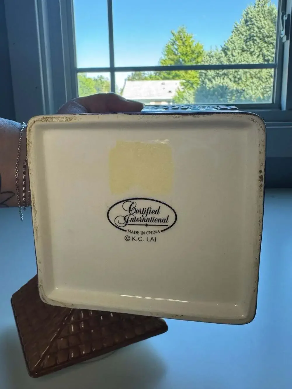 Certified International Luthier Archetier Musique Ceramic Storage Jar